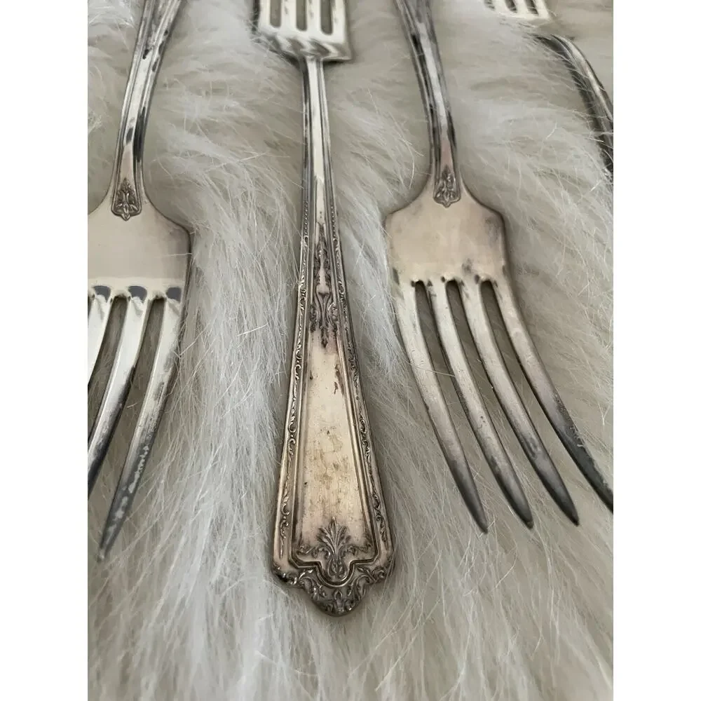 Kingston Silver plate 24 Pc Simeon And George Rogers Flatware Set With Case 1929